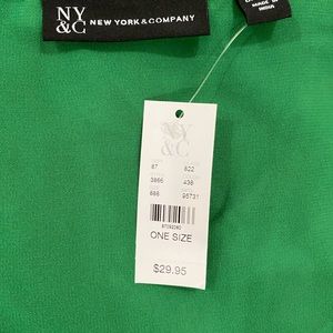 NWT - Green Cover Wrap